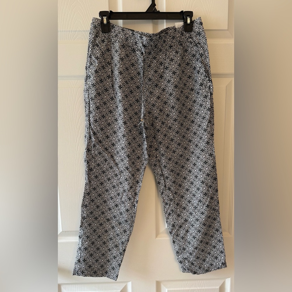 Banana Republic Black and White Patterned Pants